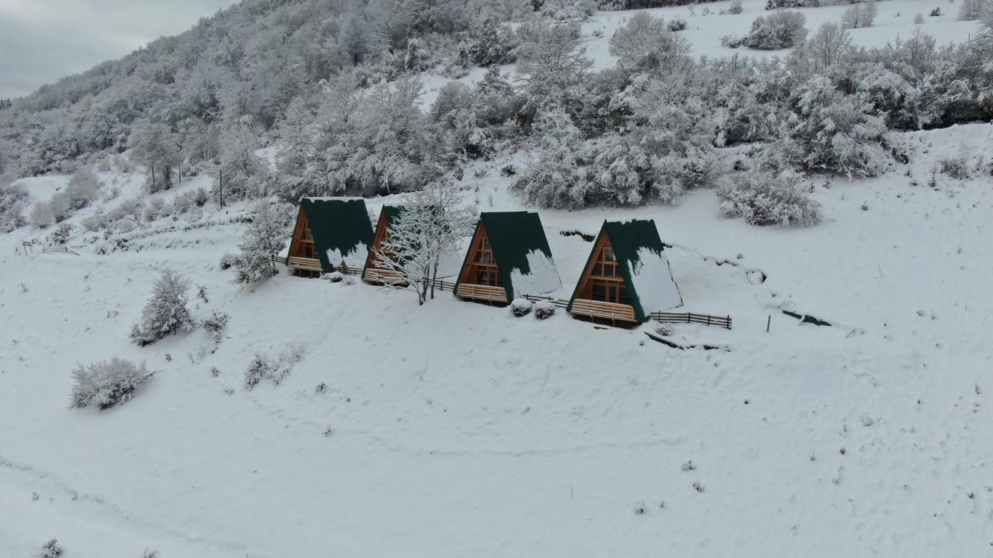 Suncani Brijeg Eco Village Plav Exterior foto